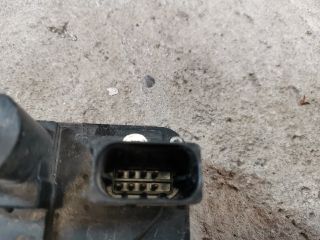 bontott TESLA MODEL S Bal első Ajtózár