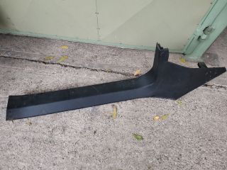 bontott TESLA MODEL S Bal első Belső Küszöb Burkolat