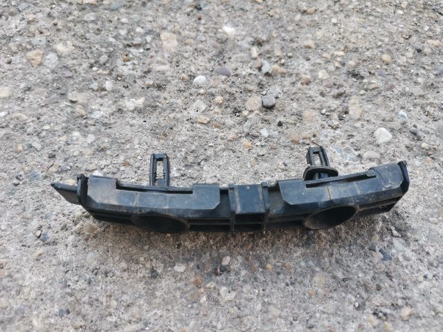 bontott TESLA MODEL S Bal hátsó Lökhárító Tartó (Műanyag)