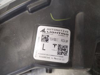 bontott TESLA MODEL S Bal Ködfényszóró