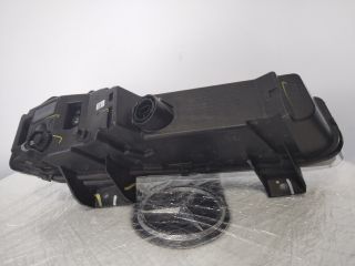 bontott TESLA MODEL S Bal Ködfényszóró