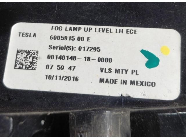 bontott TESLA MODEL S Bal Ködfényszóró