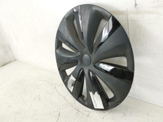 bontott TESLA MODEL S Dísztárcsa (1 db)