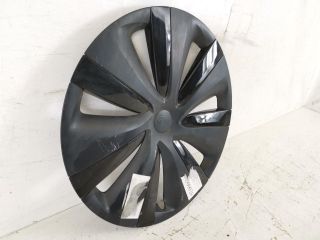 bontott TESLA MODEL S Dísztárcsa (1 db)