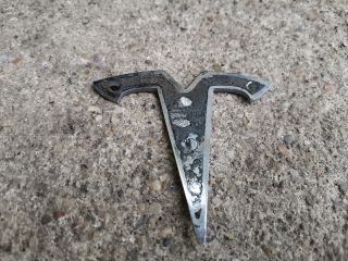 bontott TESLA MODEL S Első Embléma