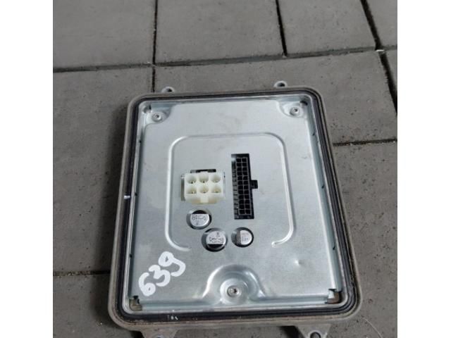 bontott TESLA MODEL S Fényszóró Elektronika