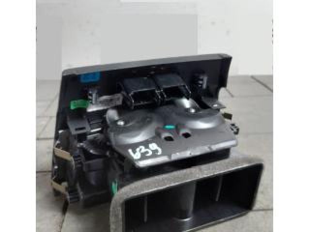 bontott TESLA MODEL S Hátsó középső Szellőző