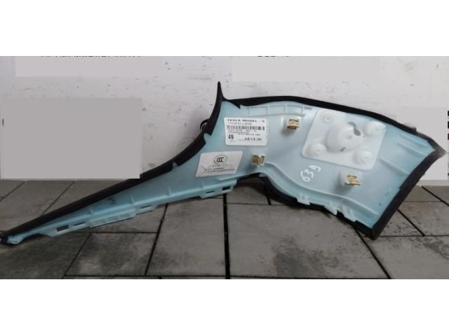 bontott TESLA MODEL S Jobb C Oszlop Burkolat