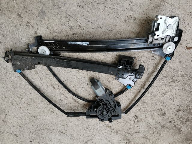 bontott TESLA MODEL S Jobb első Ablakemelő Szerkezet (Elektromos)