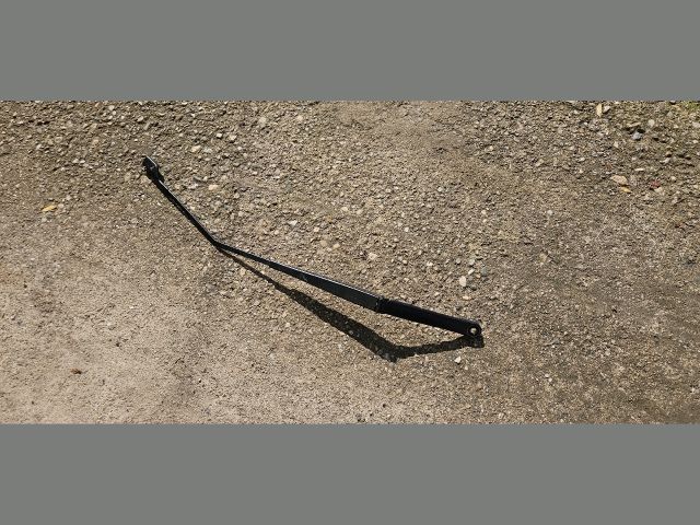 bontott TESLA MODEL S Jobb első Ablaktörlő Kar