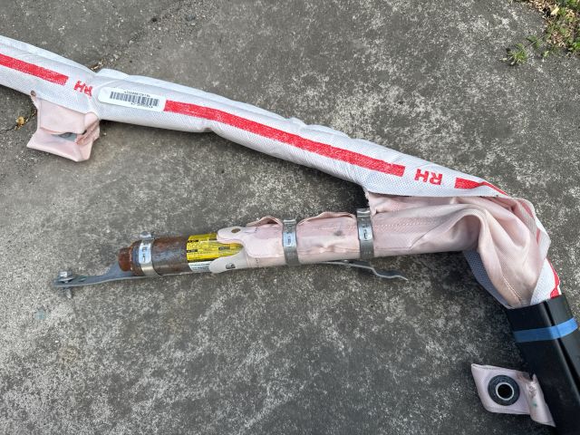 bontott TESLA MODEL S Jobb első Függöny Légzsák