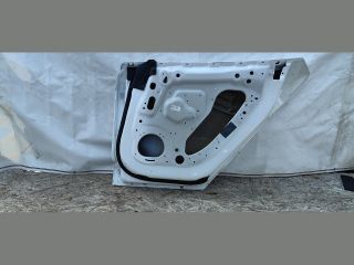 bontott TESLA MODEL S Jobb hátsó Ajtó (Üres lemez)