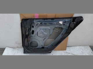 bontott TESLA MODEL S Jobb hátsó Ajtó (Üres lemez)