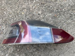 bontott TESLA MODEL S Jobb Hátsó Lámpa