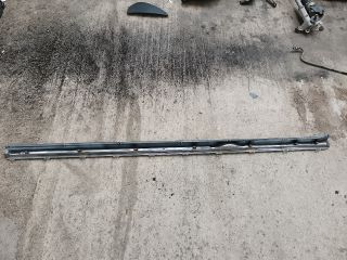 bontott TESLA MODEL S Jobb Küszöb