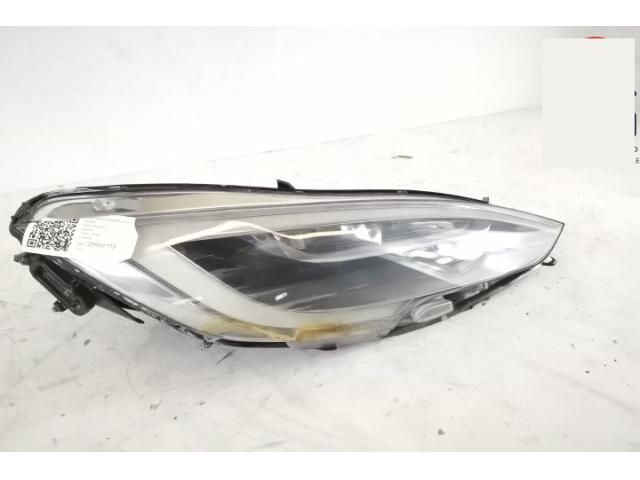 bontott TESLA MODEL S Jobb Ledes Fényszóró