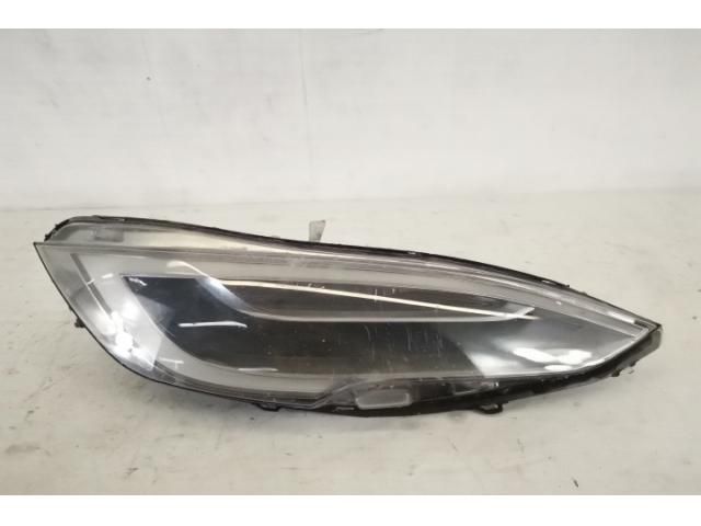 bontott TESLA MODEL S Jobb Ledes Fényszóró