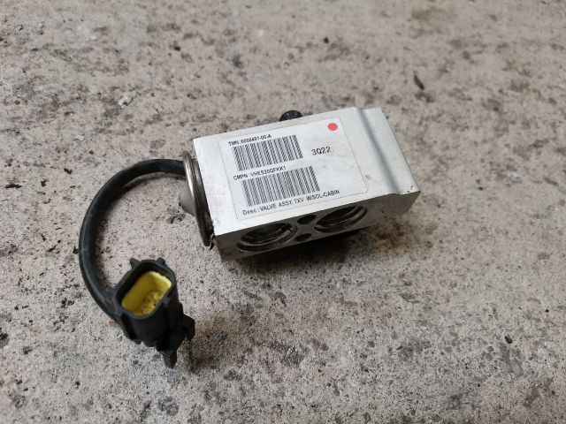 bontott TESLA MODEL S Klíma Tágulási Szelep