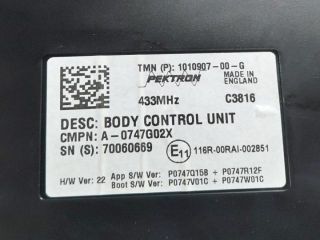 bontott TESLA MODEL S Komfort Elektronika