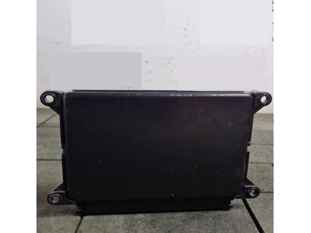 bontott TESLA MODEL S Komfort Elektronika