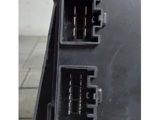 bontott TESLA MODEL S Komfort Elektronika