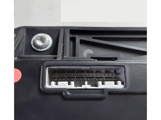 bontott TESLA MODEL S Komfort Elektronika