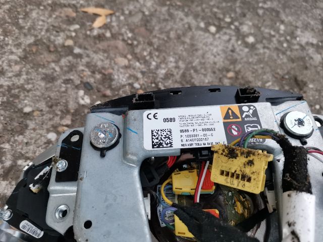 bontott TESLA MODEL S Kormány