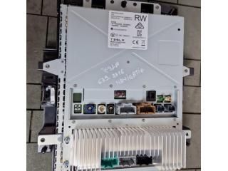 bontott TESLA MODEL S Navigációs Fejegység