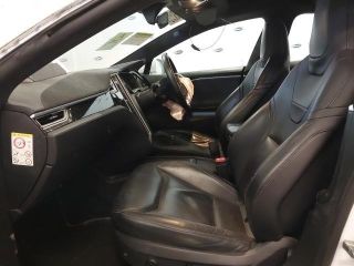 bontott TESLA MODEL S Bal hátsó Fékkengyel