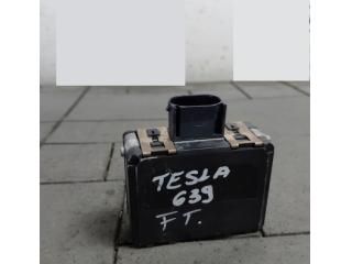 bontott TESLA MODEL S Distronic Vezérlő Panel