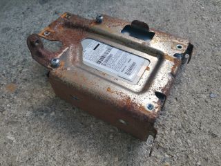 bontott TESLA MODEL S Rádió / CD