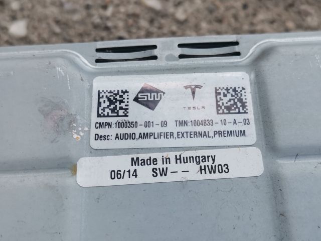 bontott TESLA MODEL S Végfok