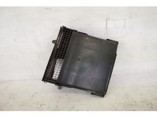 bontott TESLA MODEL X Légszűrő Ház