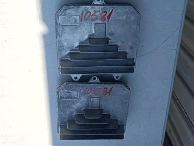 bontott TESLA MODEL X Elektronika (Magában)