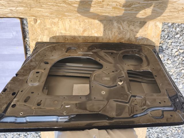 bontott TESLA MODEL X Jobb első Ajtó (Üres lemez)