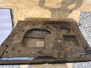 bontott TESLA MODEL X Jobb első Ajtó (Üres lemez)