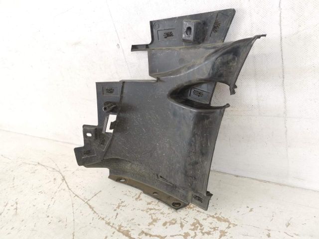 bontott TESLA MODEL X Jobb első Lökhárító Tartó (Műanyag)