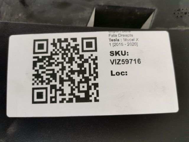 bontott TESLA MODEL X Jobb első Lökhárító Tartó (Műanyag)