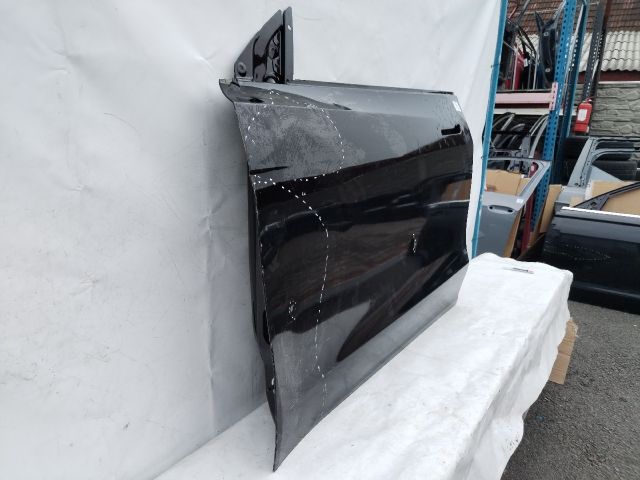 bontott TESLA Model Y Bal első Ajtó (Üres lemez)