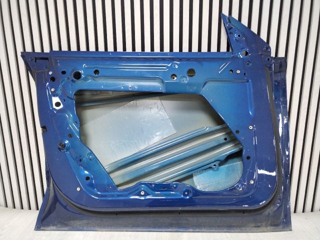 bontott TESLA Model Y Bal első Ajtó (Üres lemez)