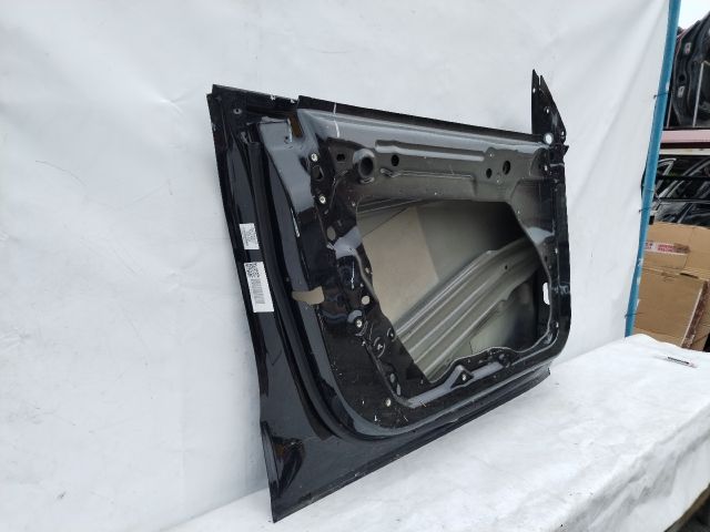 bontott TESLA Model Y Bal első Ajtó (Üres lemez)