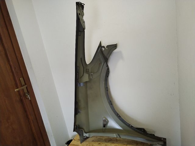 bontott TESLA Model Y Bal első Sárvédő