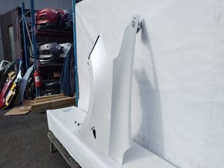 bontott TESLA Model Y Bal első Sárvédő