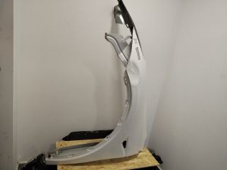 bontott TESLA Model Y Bal első Sárvédő