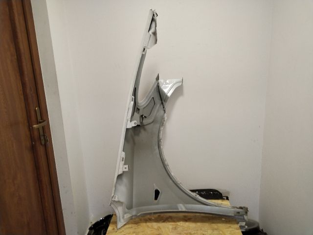 bontott TESLA Model Y Bal első Sárvédő