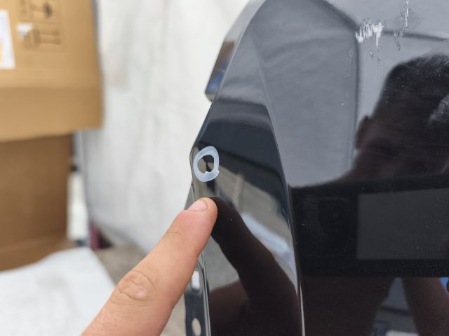 bontott TESLA Model Y Bal első Sárvédő