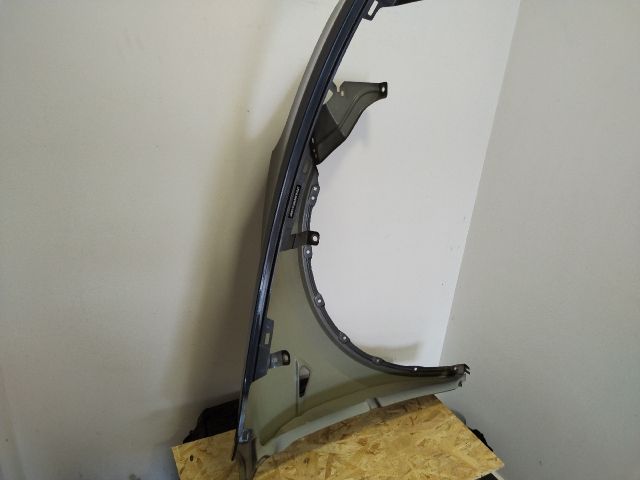 bontott TESLA Model Y Bal első Sárvédő