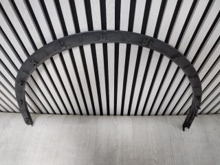 bontott TESLA Model Y Bal Levélrács Záróvég