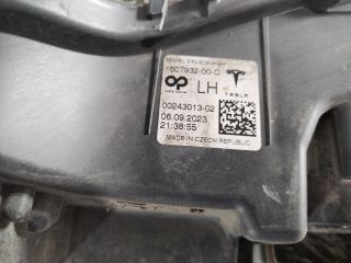 bontott TESLA Model Y Bal Nappali Menetfény