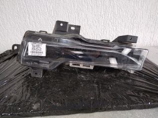 bontott TESLA Model Y Bal Nappali Menetfény